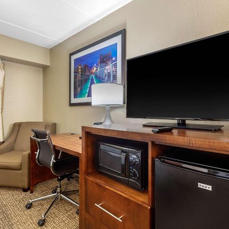Comfort Inn & Suites Hamilton Place Chattanooga Buitenkant foto
