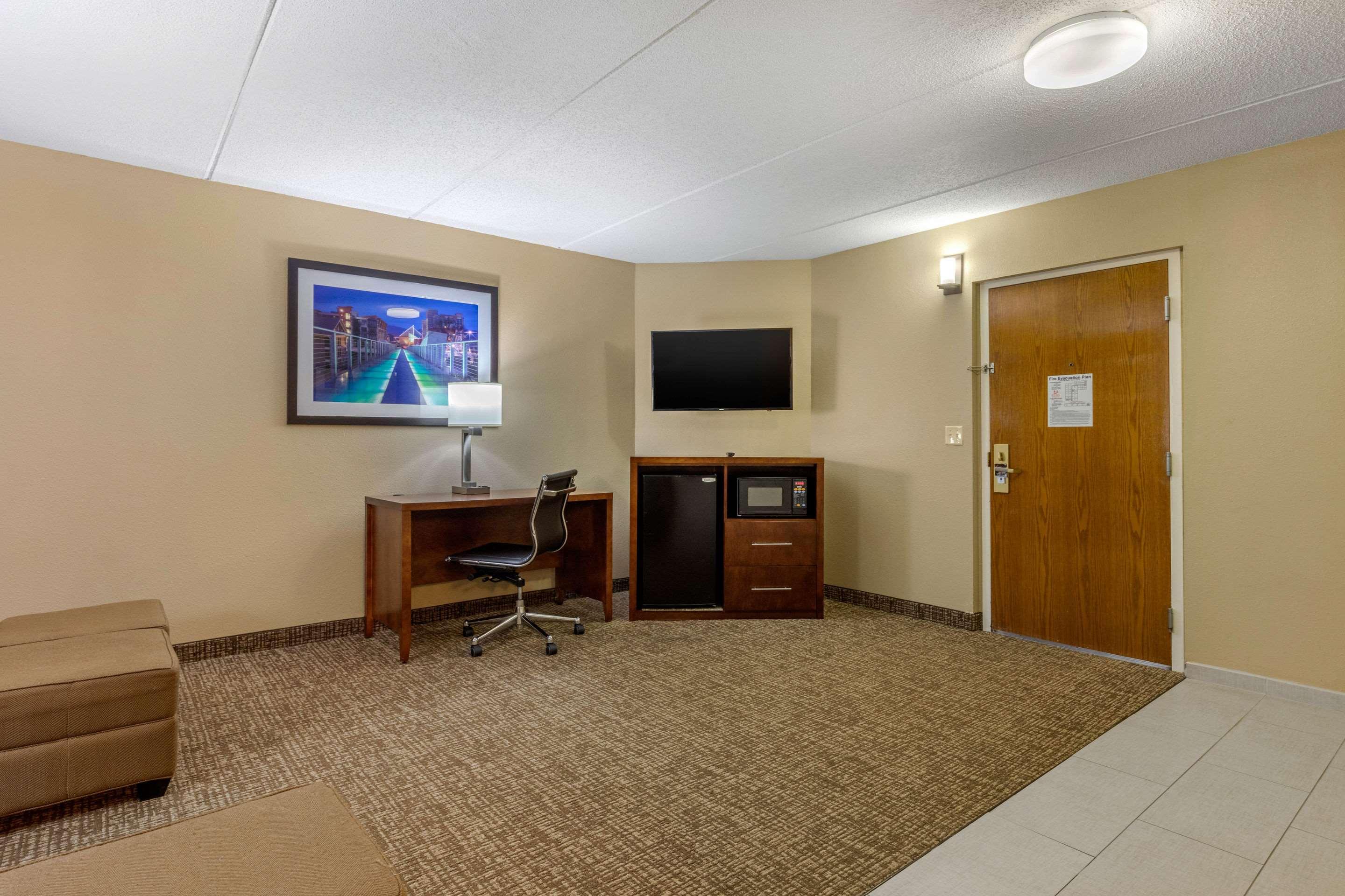 Comfort Inn & Suites Hamilton Place Chattanooga Buitenkant foto