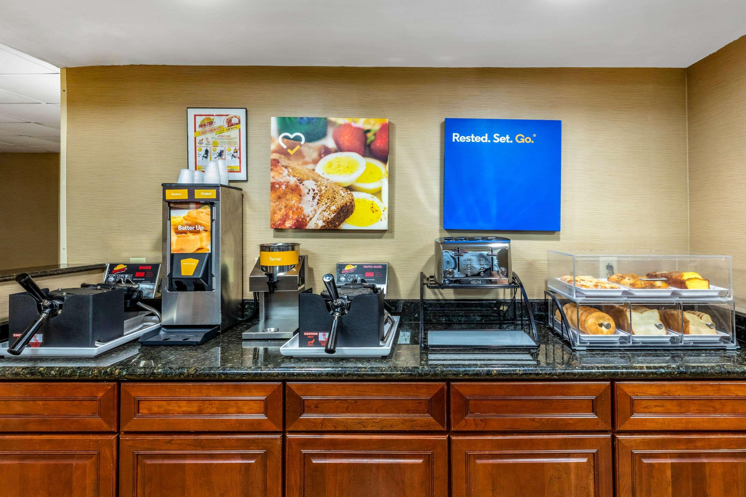 Comfort Inn & Suites Hamilton Place Chattanooga Buitenkant foto