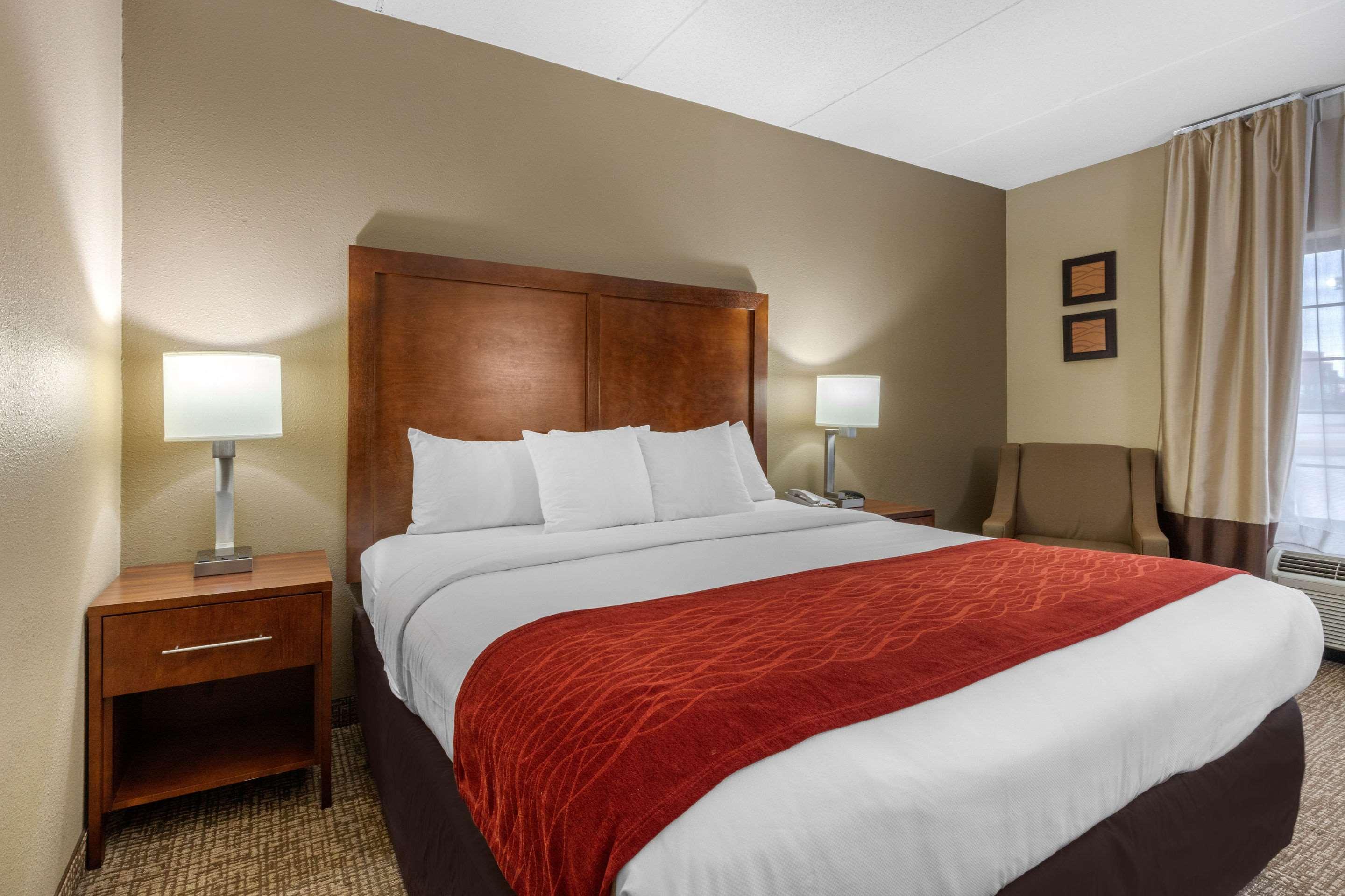 Comfort Inn & Suites Hamilton Place Chattanooga Buitenkant foto
