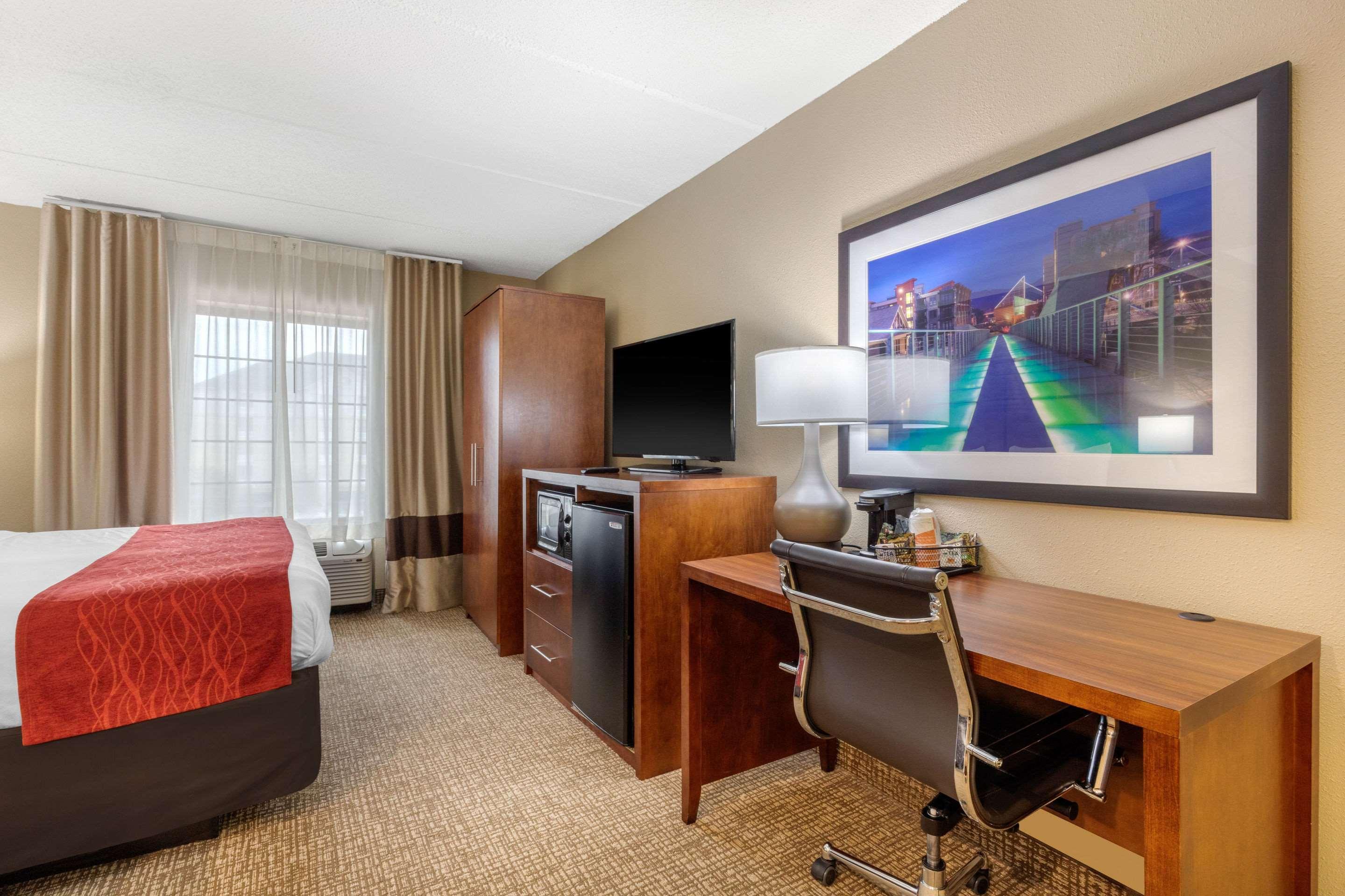 Comfort Inn & Suites Hamilton Place Chattanooga Buitenkant foto